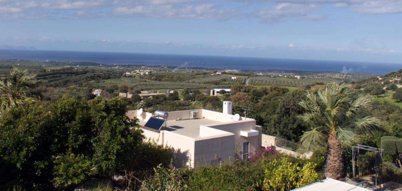 Gemuetliche Villa Mailin Priv. Pool Schoene Aussicht Skouloúfia エクステリア 写真