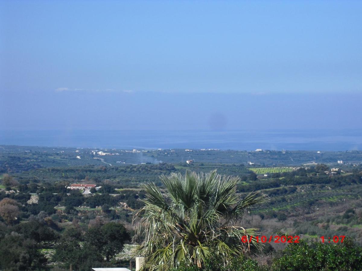 Gemuetliche Villa Mailin Priv. Pool Schoene Aussicht Skouloúfia エクステリア 写真